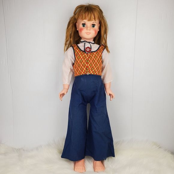 Vintage Eegees 30" Talking Pull String Doll with Outfit WORKS